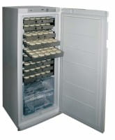 Rückstellproben-Tiefkühlschrank 215 ltr., Stahlblech weiss, Temperatur -18°C / -26 °C